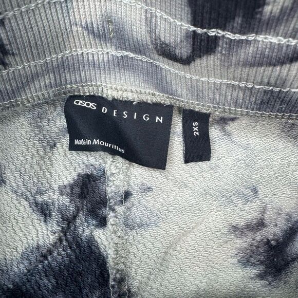 NWT ASOS Design co-ord oversized tie dye shorts size xxs - Picture 5 of 8